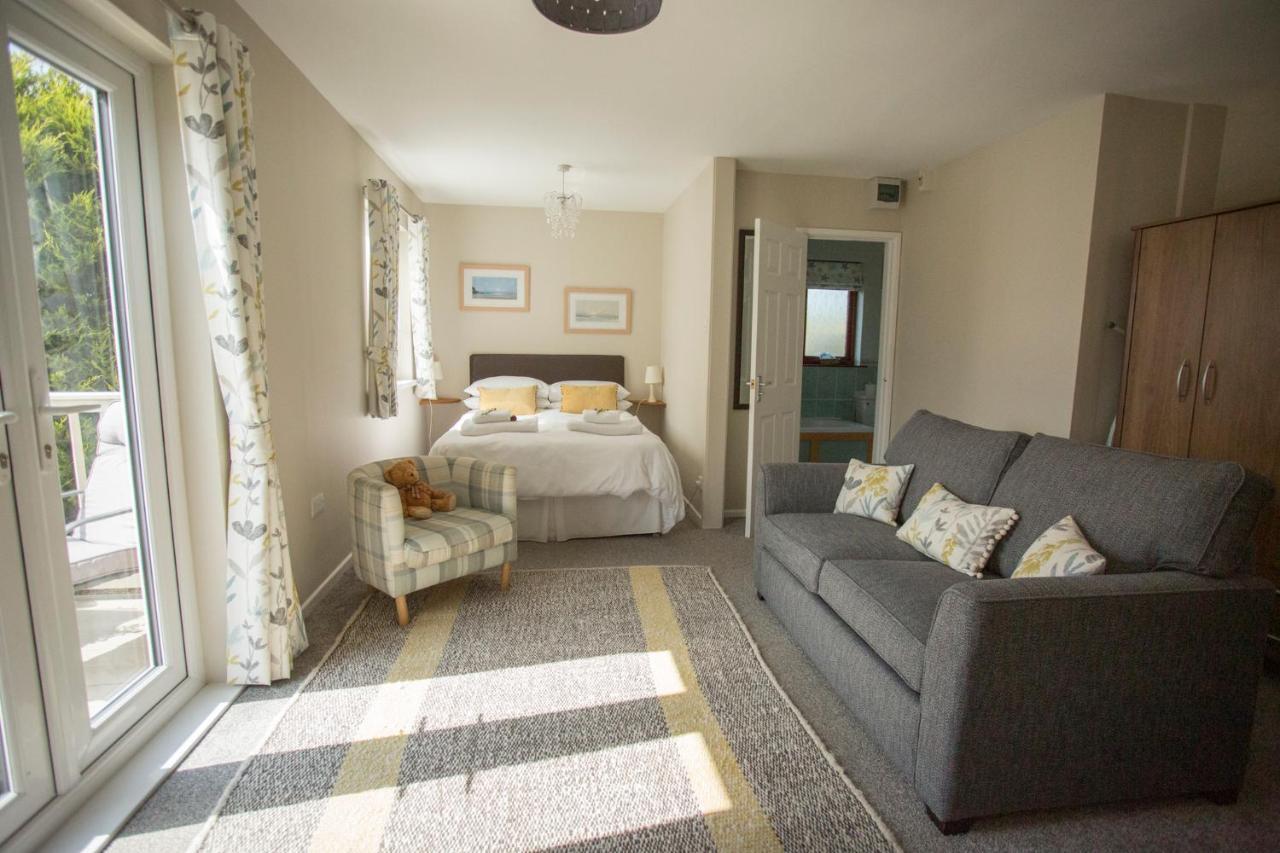Pant-Y-Celyn Studio Apartment Aberaeron Extérieur photo